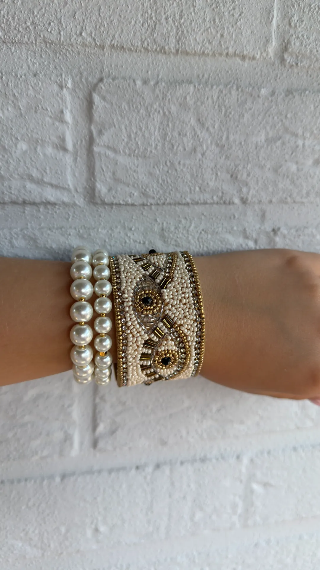 Manchettes en Perle (Beige)